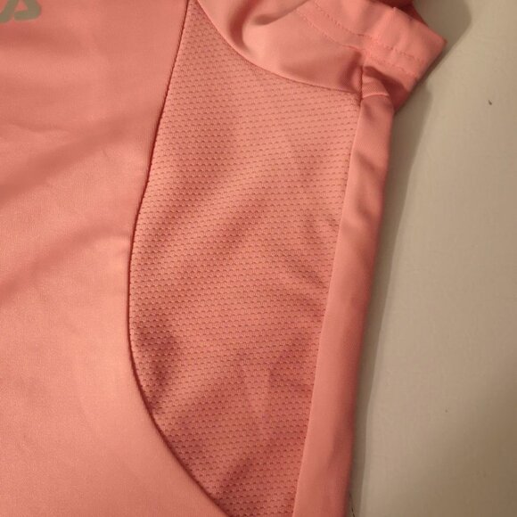 Fila Ladies Size Medium V-neck Short Sleeves Fitted Pink Workout Top - Picture 5 of 6